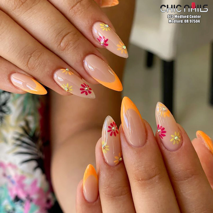 CHIC Nails Ideas